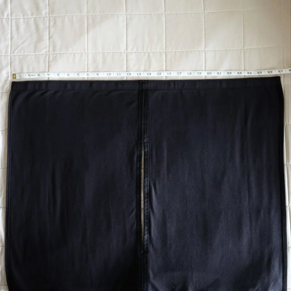 Lululemon Black Multi-Way Customizable Vinyasa Snap Scarf with Arm Holes - Picture 4 of 7